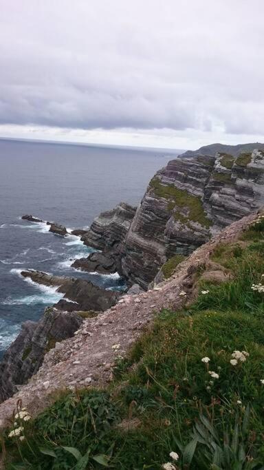 Appartement Skellig View Bluebell Rose & The Kerry Cliffs à Portmagee Extérieur photo